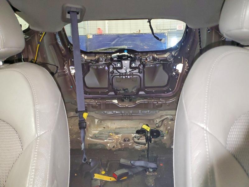 Photo 10 from auction – 2015 HYUNDAI TUCSON with VIN KM8JUCAGXFU998936