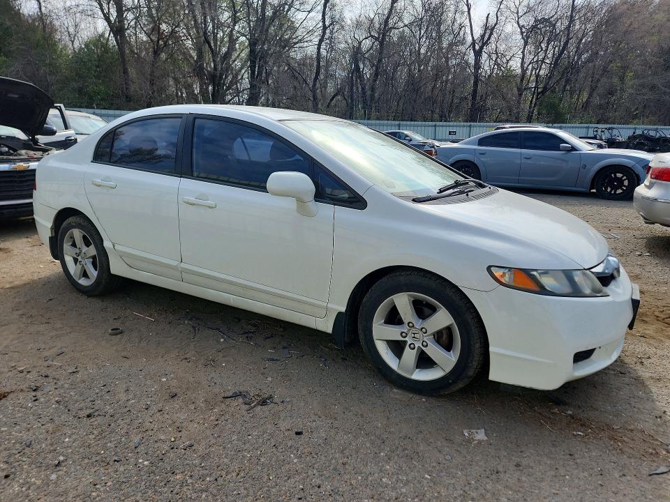 Zdjęcie 4 z aukcji – 2009 HONDA CIVIC z VIN 2HGFA16699H313244