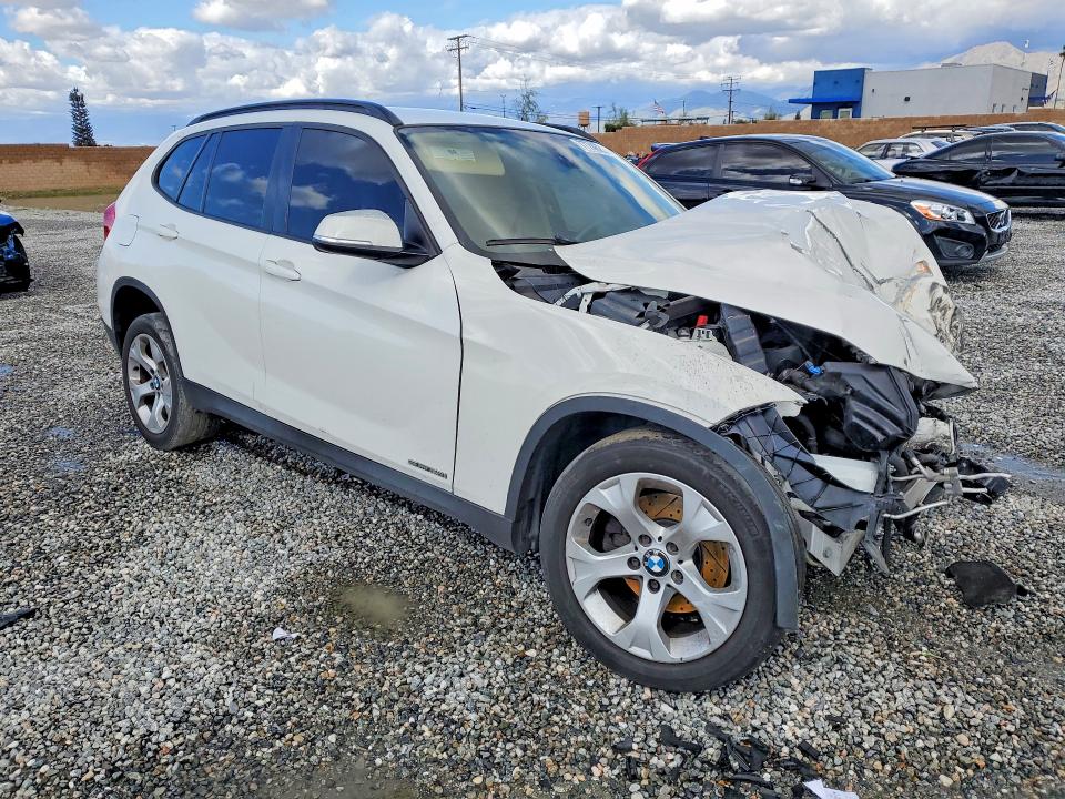 Photo 4 from auction – 2015 BMW X1 with VIN WBAVM1C50FV314750