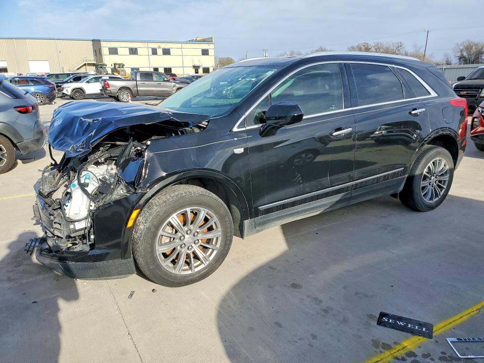 CADILLAC XT5 2018 with VIN 1GYKNCRS0JZ168373 - Photo from auction