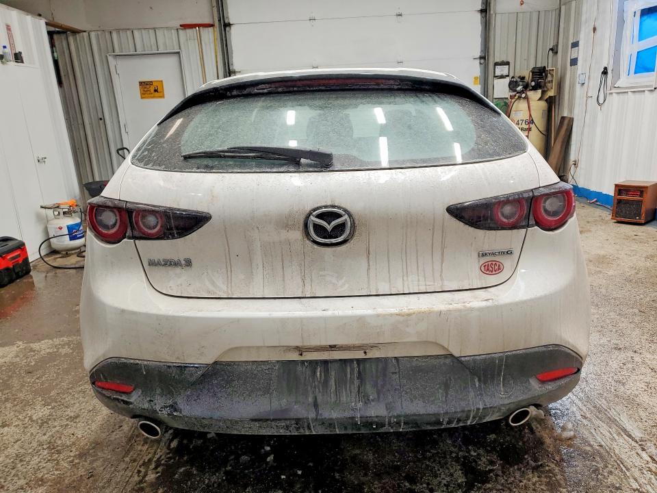 Photo 6 from auction – 2022 MAZDA 3 with VIN JM1BPAJL5N1514477