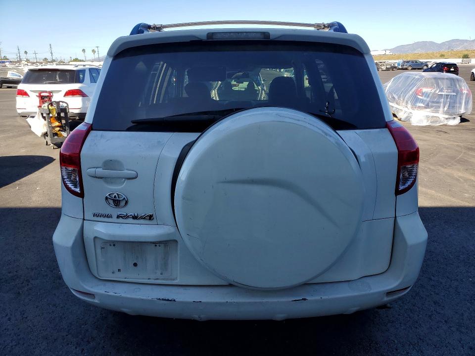 Photo 6 from auction – 2006 TOYOTA RAV4 with VIN JTMZD33V265012831