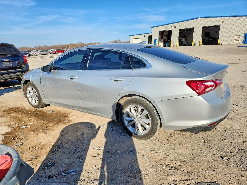 Photo 2 from auction – 2020 CHEVROLET MALIBU with VIN 1G1ZD5ST3LF024805