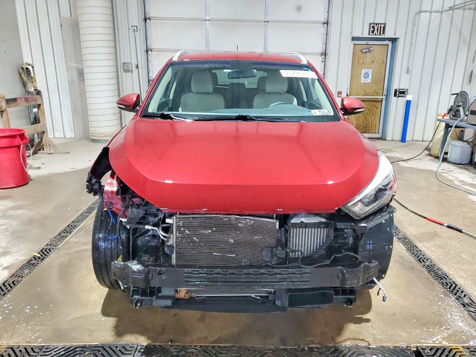 Photo 5 from auction – 2017 HYUNDAI TUCSON with VIN KM8J3CA28HU461265