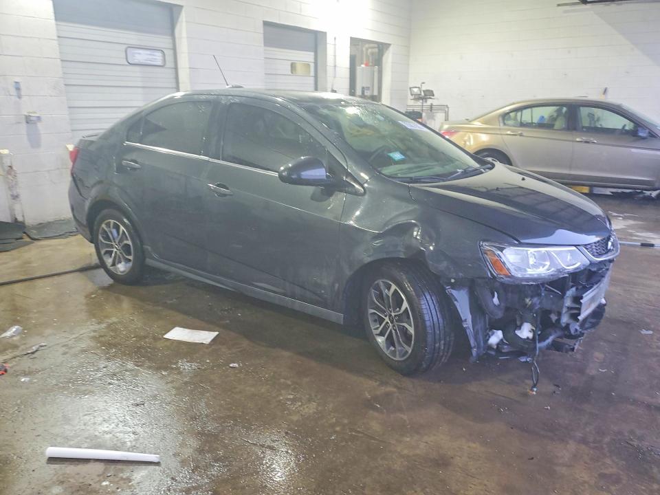صورة رقم 4 من المزاد - 2020 CHEVROLET SONIC LT مع VIN 1G1JD5SB3L4100474