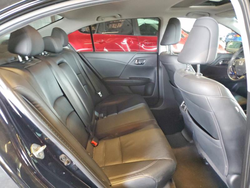 Photo 10 from auction – 2015 HONDA ACCORD with VIN 1HGCR6F75FA007329