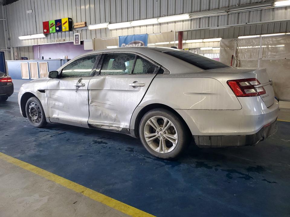 Photo 2 from auction – 2015 FORD TAURUS SEL with VIN 1FAHP2E88FG125553