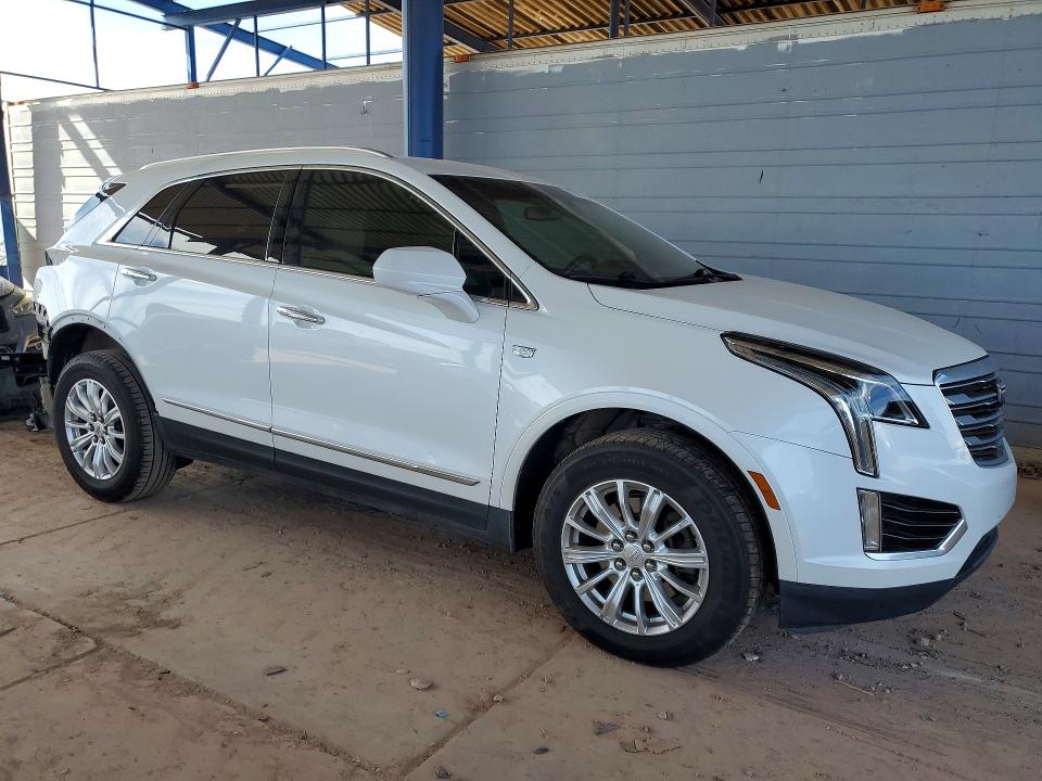Photo 4 from auction – 2017 CADILLAC XT5 with VIN 1GYKNARS8HZ105052