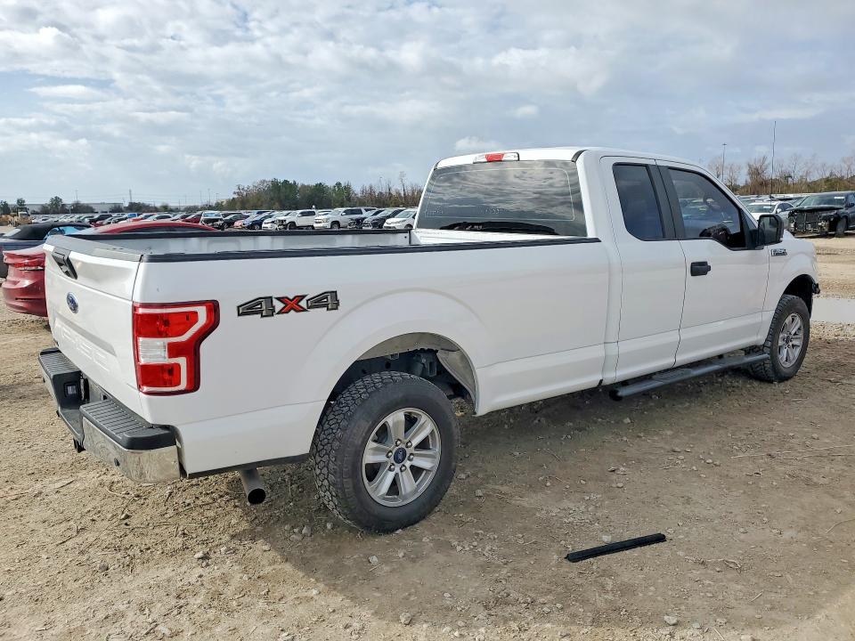 Photo 3 from auction – 2019 FORD F150 SUPER with VIN 1FTEX1E52KKE60263