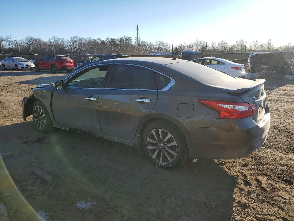 Photo 2 from auction – 2017 NISSAN ALTIMA with VIN 1N4AL3AP5HC108588