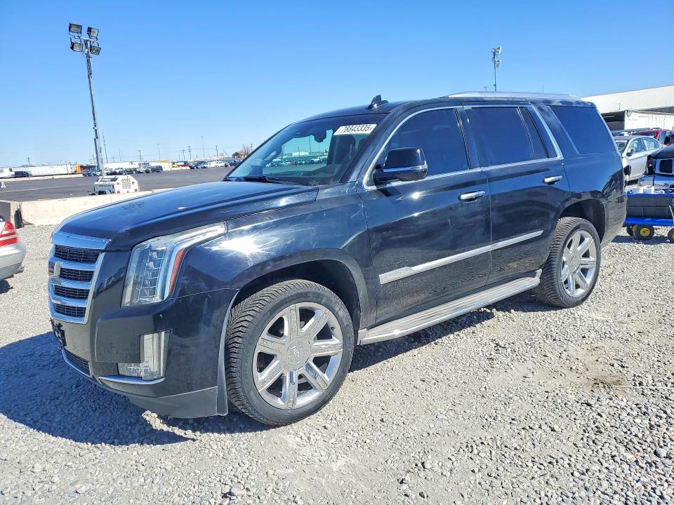 CADILLAC ESCALADE 2015 z numerem VIN 1GYS4MKJ9FR554999 - Zdjęcie z aukcji