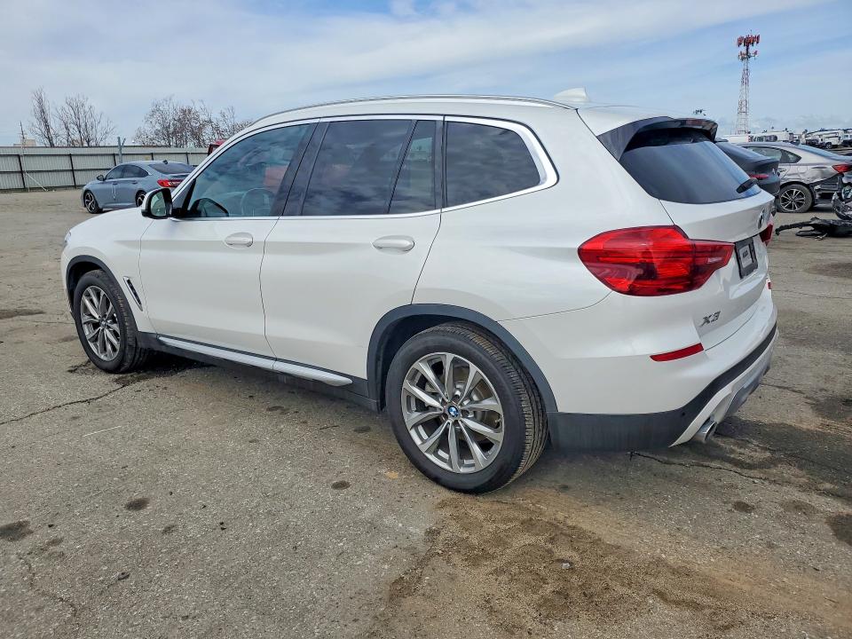 Zdjęcie 2 z aukcji – 2019 BMW X3 z VIN 5UXTR7C52KLE94125