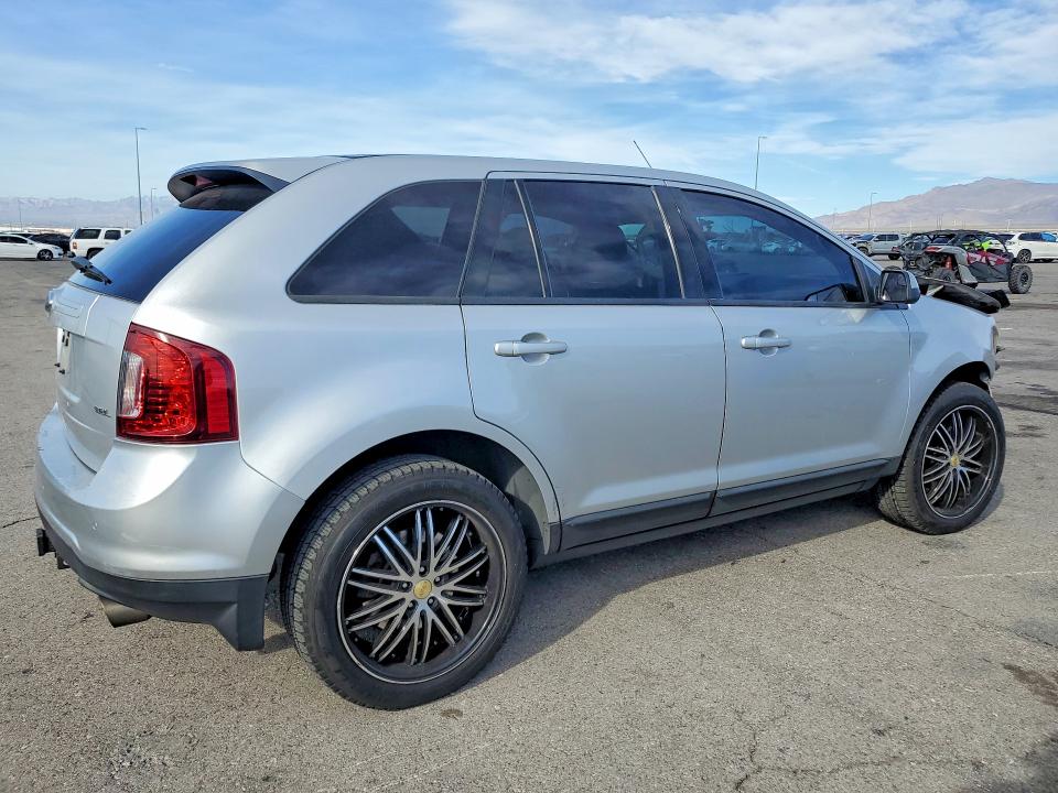 Photo 3 from auction – 2014 FORD EDGE with VIN 2FMDK3JC8EBA02618