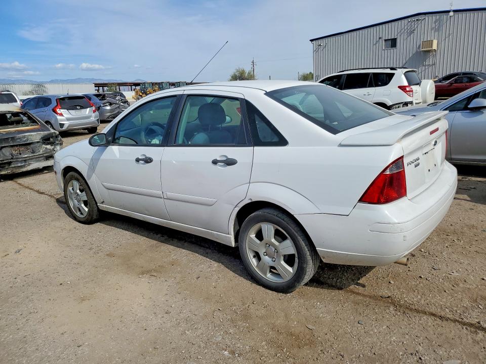 Photo 2 from auction – 2007 FORD FOCUS ZX4 with VIN 1FAHP34N07W118293