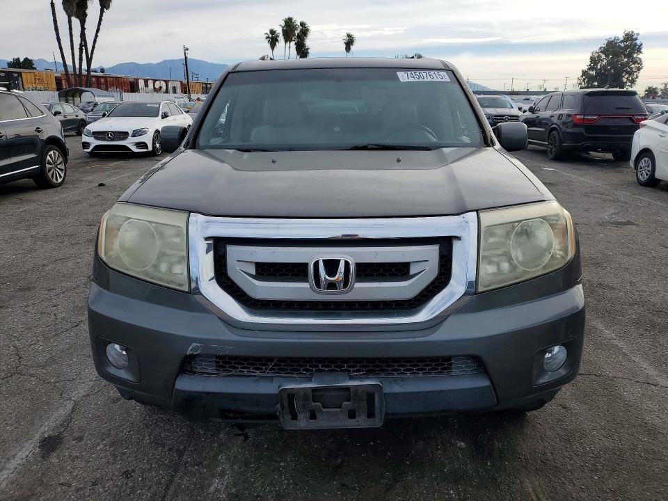 Photo 5 from auction – 2009 HONDA PILOT with VIN 5FNYF38629B008580