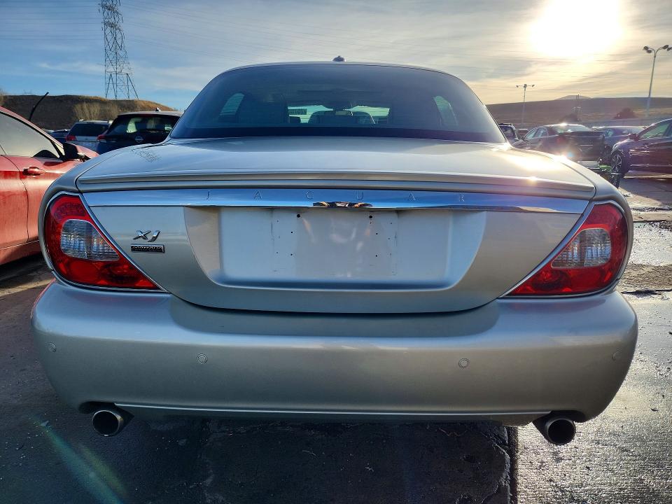 Photo 6 from auction – 2009 JAGUAR XJ PORTFOL with VIN SAJWA94C79TH29919