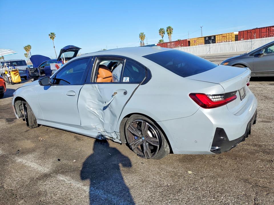 Photo 2 from auction – 2023 BMW M340I with VIN 3MW49FS09P8C99346