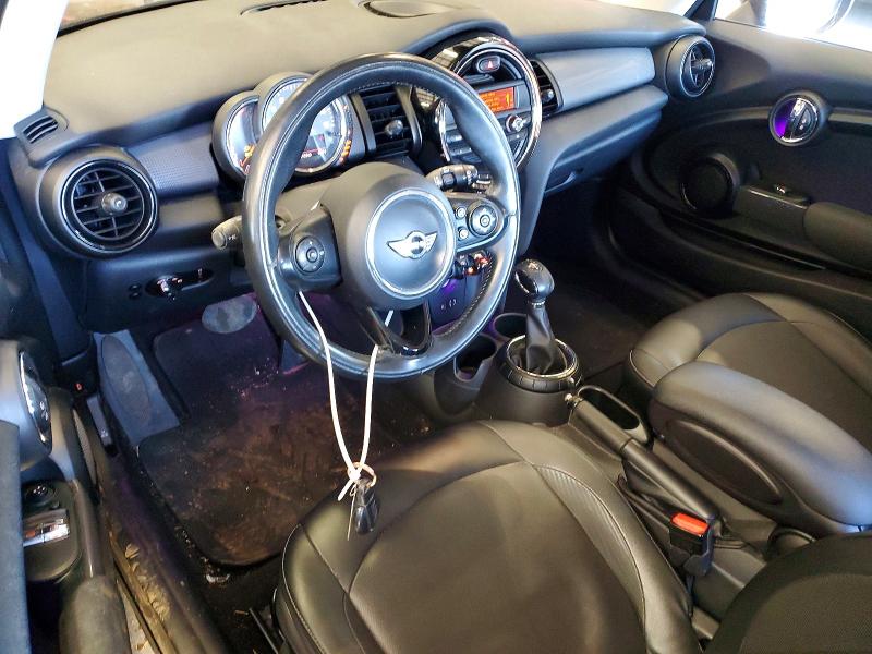 Photo 8 from auction – 2016 MINI COOPER with VIN WMWXP5C50G3B77462