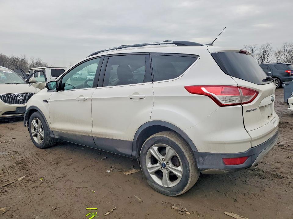 Photo 2 from auction – 2013 FORD ESCAPE with VIN 1FMCU9GX1DUD65175
