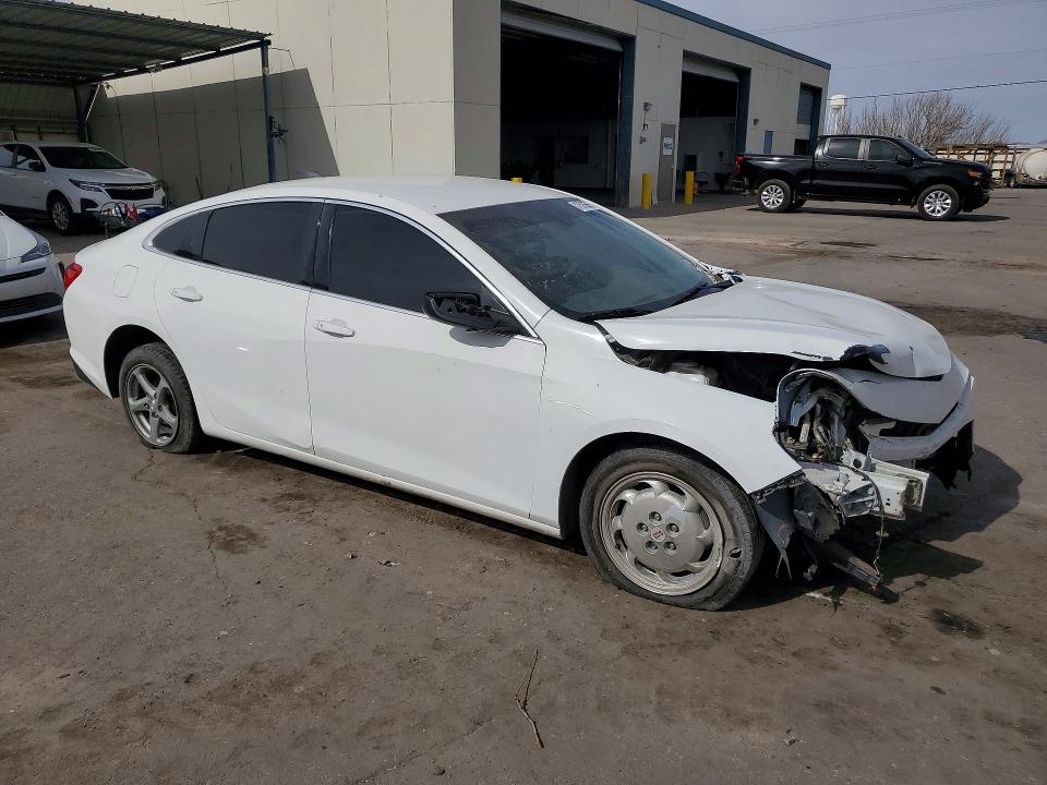 Photo 4 from auction – 2017 CHEVROLET MALIBU with VIN 1G1ZC5ST7HF254633