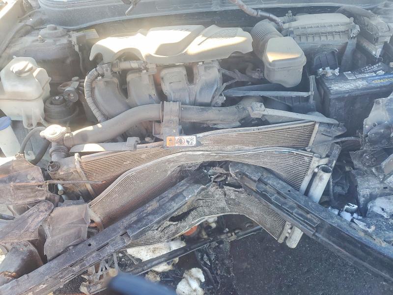 Photo 11 from auction – 2013 HYUNDAI SONATA with VIN 5NPEC4AC4DH791638
