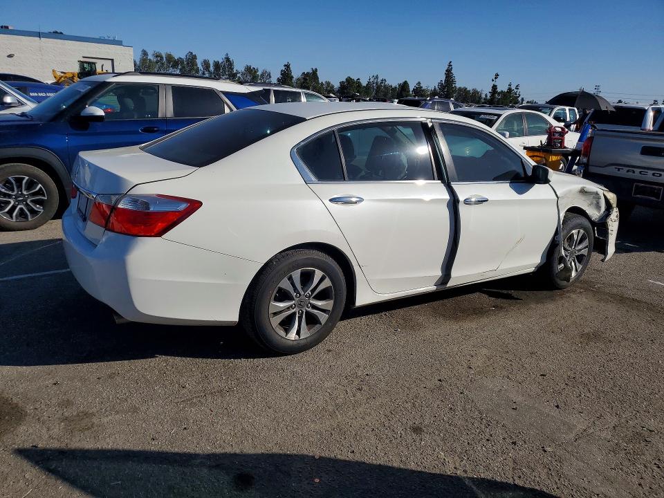 Photo 3 from auction – 2013 HONDA ACCORD with VIN 1HGCR2F34DA236779