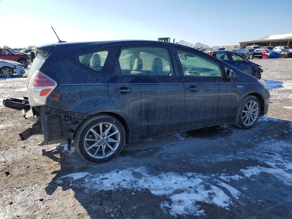Photo 3 from auction – 2017 TOYOTA PRIUS V with VIN JTDZN3EU8HJ058434