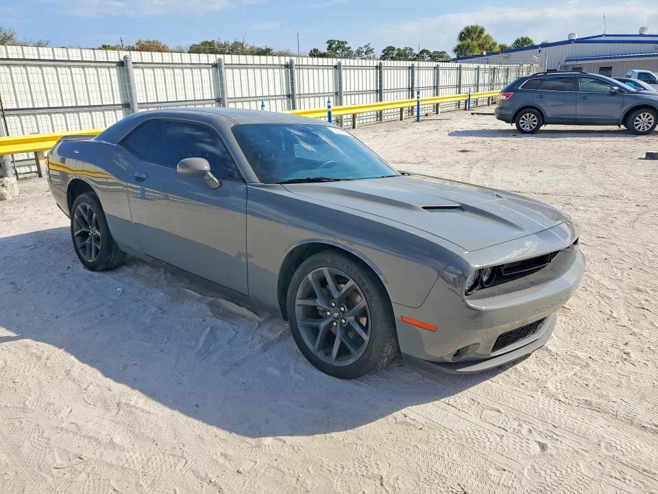 Photo 4 from auction – 2019 DODGE CHALLENGER with VIN 2C3CDZAG1KH602765
