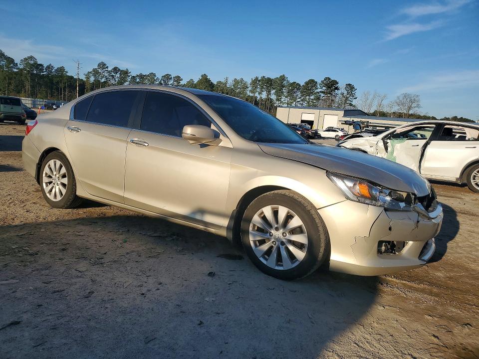 Photo 4 from auction – 2013 HONDA ACCORD with VIN 1HGCR2F84DA079802