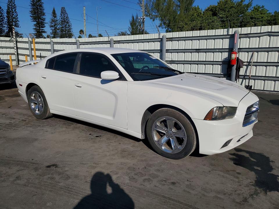 Photo 4 from auction – 2013 DODGE CHARGER with VIN 2C3CDXBG9DH534897