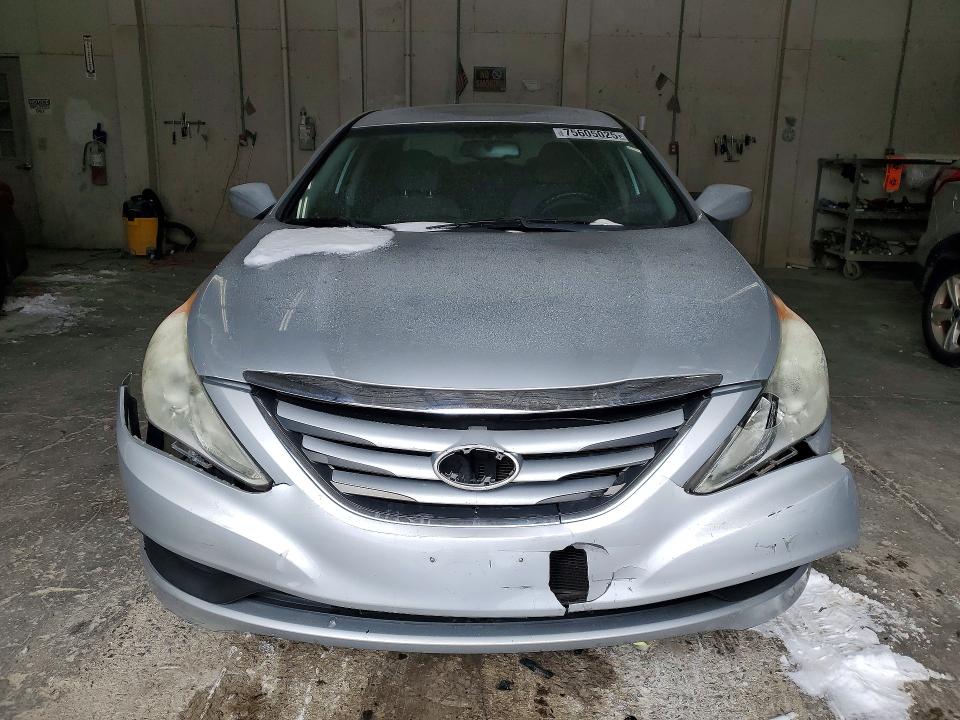 Photo 5 from auction – 2014 HYUNDAI SONATA GLS with VIN 5NPEB4AC5EH878310