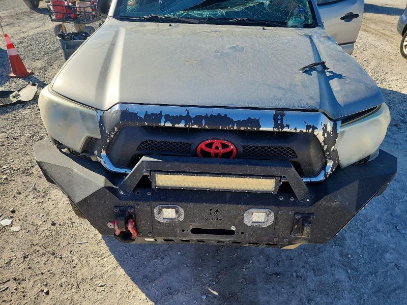 Photo 11 from auction – 2015 TOYOTA TACOMA with VIN 3TMLU4EN2FM189303