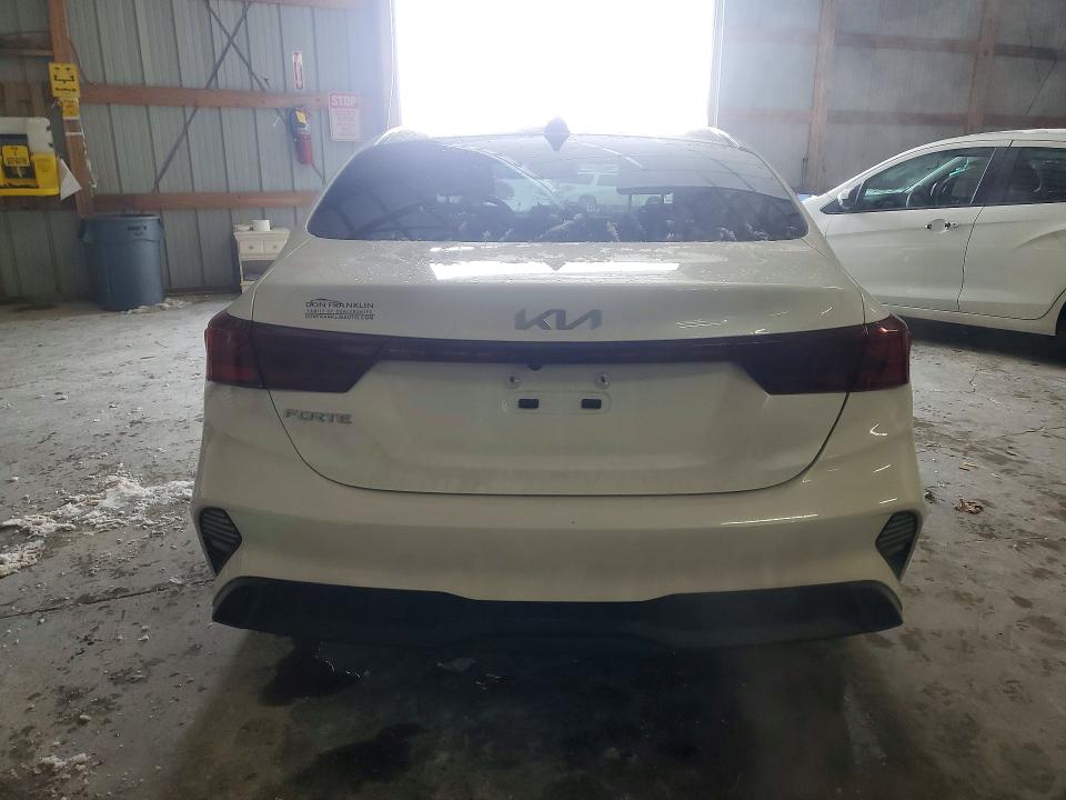Photo 6 from auction – 2024 KIA FORTE with VIN 3KPF24AD0RE835923