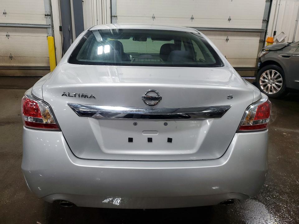 Photo 6 from auction – 2015 NISSAN ALTIMA with VIN 1N4AL3APXFC274179