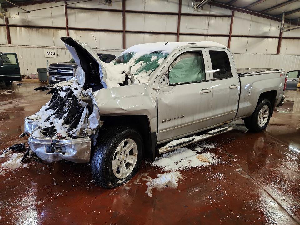 CHEVROLET SILVERADO 2015 with VIN 1GCVKREC9FZ399390 - Photo from auction