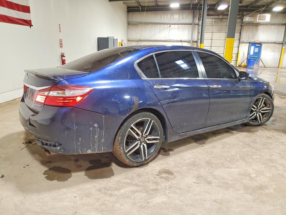 Photo 3 from auction – 2016 HONDA ACCORD with VIN 1HGCR2F60GA066936