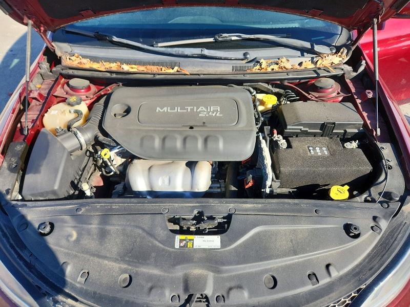 Photo 11 from auction – 2015 CHRYSLER 200 with VIN 1C3CCCBBXFN698038