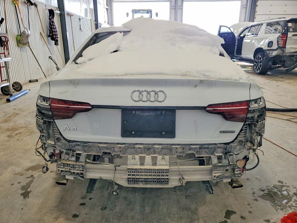 Photo 6 from auction – 2021 AUDI A4 with VIN WAUEABF42MN003951