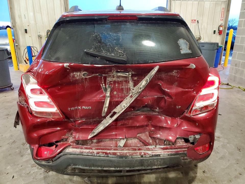 Photo 6 from auction – 2019 CHEVROLET TRAX with VIN 3GNCJPSB4KL235421