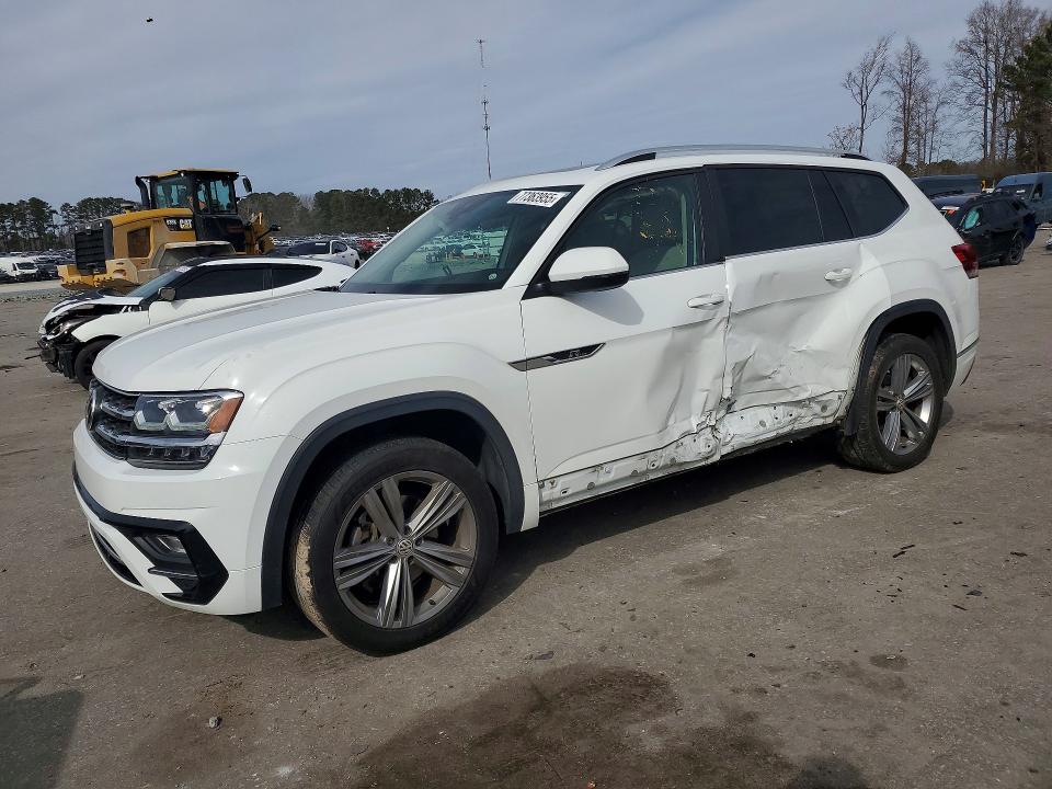 VOLKSWAGEN ATLAS SEL 2018 with VIN 1V2RR2CA8JC582540 - Photo from auction