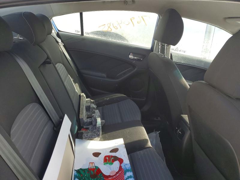Photo 10 from auction – 2017 KIA FORTE with VIN 3KPFL4A82HE006303