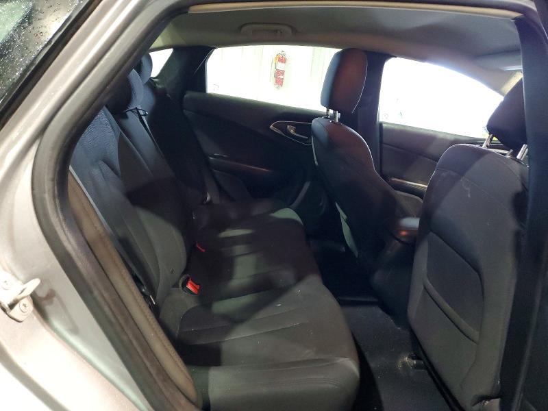 Photo 10 from auction – 2015 CHRYSLER 200 LIMITE with VIN 1C3CCCAB5FN744232