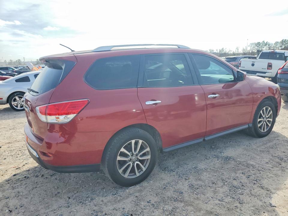 Photo 3 from auction – 2015 NISSAN PATHFINDER with VIN 5N1AR2MN5FC659271