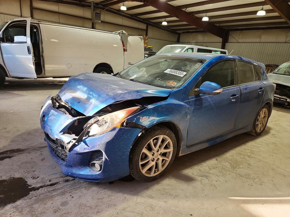 MAZDA 3 2012 with VIN JM1BL1M66C1621472 - Photo from auction