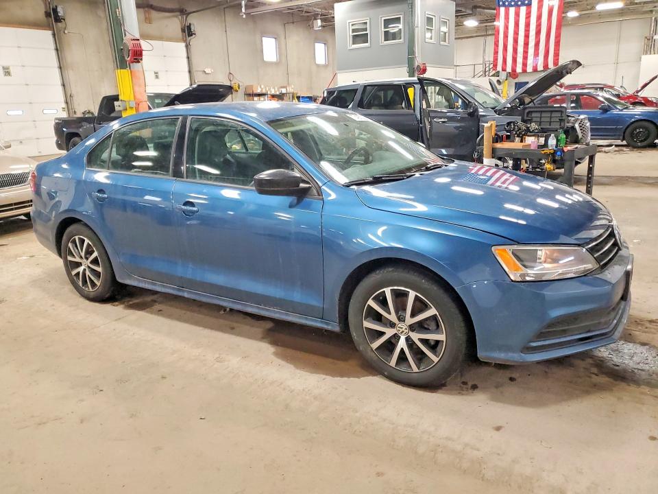Photo 4 from auction – 2016 VOLKSWAGEN JETTA with VIN 3VWD67AJ1GM339080