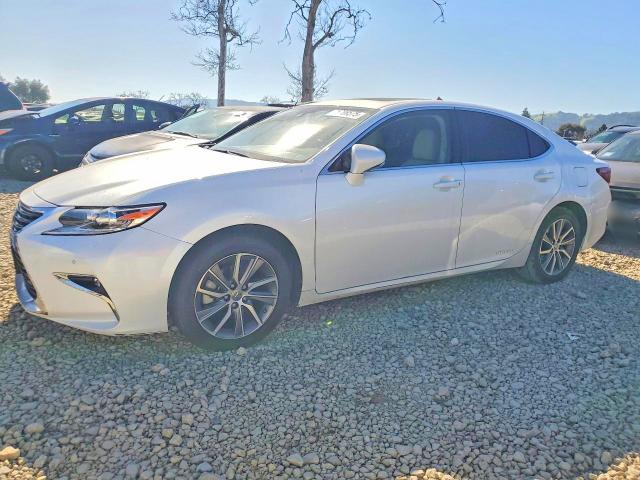 LEXUS ES 300H 2017 with VIN JTHBW1GGXH2156206 - Photo from auction