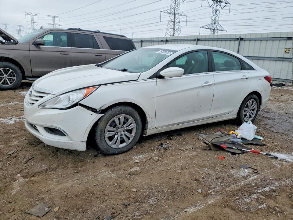 HYUNDAI SONATA 2011 with VIN 5NPEB4AC4BH274422 - Photo from auction