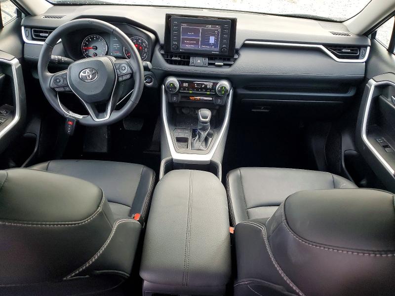 Photo 8 from auction – 2022 TOYOTA RAV4 with VIN 2T3C1RFV4NW231648