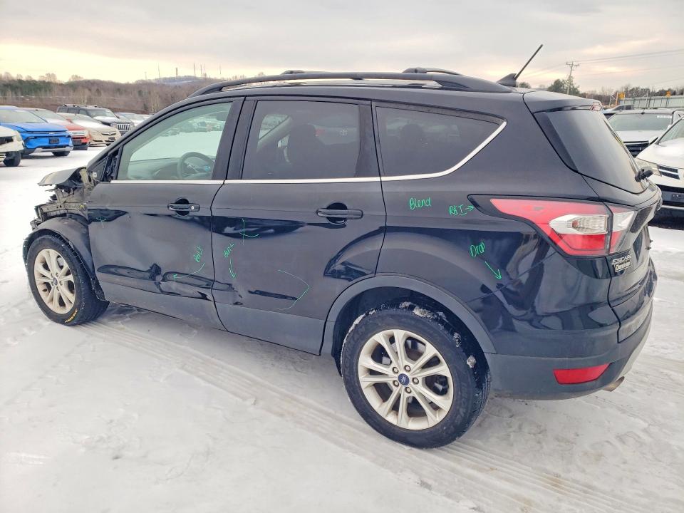 Photo 2 from auction – 2018 FORD ESCAPE with VIN 1FMCU9GD9JUA46463