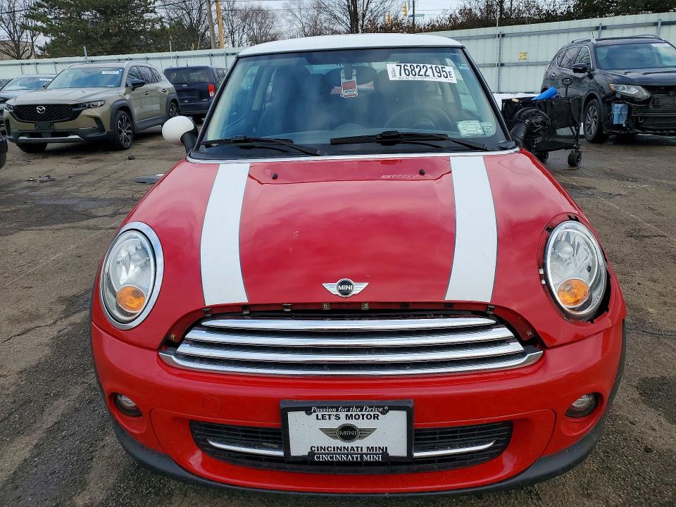 Photo 5 from auction – 2013 MINI COOPER with VIN WMWSU3C58DT691513